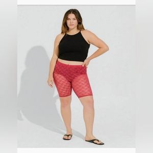 M/L, NEW 9 INCH COMFORT WAIST UNLINED LACE BIKE SHORT